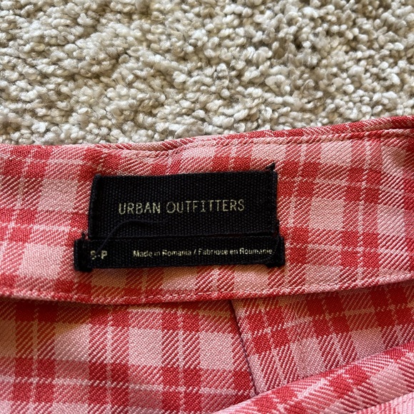 Urban Outfitters Women’s Pink Gretchen Plaid Mini Skirt Size Small Clueless Y2K - Picture 2 of 8
